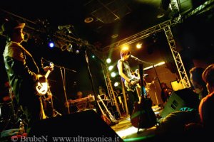 Bugo live @ HMA 30/11/06 - Torino - Foto di BrubeN