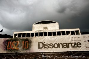 Anno 2017 » 2010 » Dissonanze 2010 - 21/23-05-10 - Palazzo Congressi, Roma