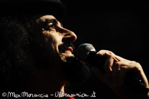 Caparezza - Roma - teatro Tenda e Strisce - 18.03.2011