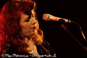 Melissa Auf Der Maur - CdA - Roma