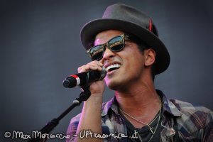 Bruno Mars-9
