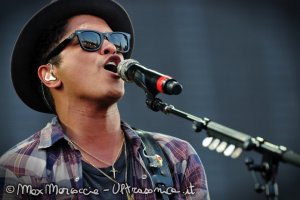 Bruno Mars-3