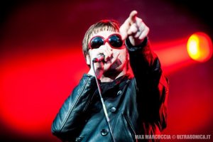 Anno 2017 » 2012 » KASABIAN - 29-06-12 - MAIN SQUARE FESTIVAL 2012, ARRAS