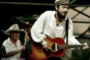 Anno 2017 » 2012 » Vinicio Capossela Ballate - 14-07-12 - Collisioni 2012, Barolo (CN)