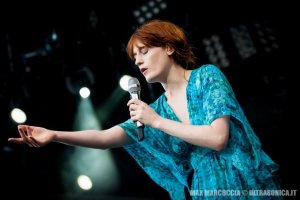 FLORENCE AND THE MACHINE 10