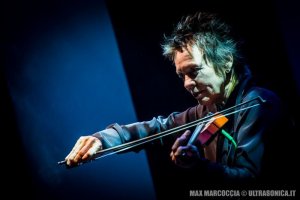 LAURIE ANDERSON_01