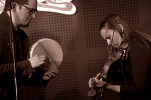 rhiannonturrisi_folkclub_11