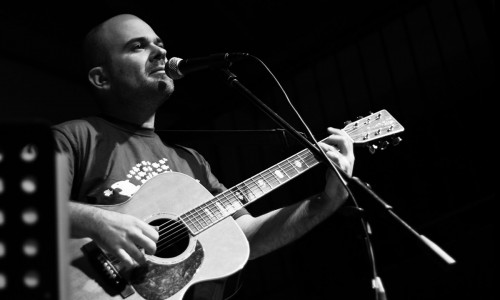 FolkClub, Torino - Alessio lega in: 'Vinili: l'Ascolto perduto' (1 di 5): La Buona Novella di Fabrizio De Andrè e Radici di Francesco Guccini! 