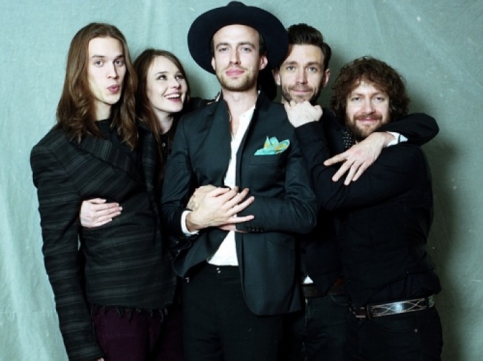 THE VEILS firmano con Nettwerk Music Group per il nuovo disco in uscita nel 2016. La band è già in studio a Londra