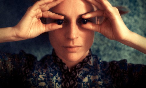 Agnes Obel - unica data in italia a giugno per la cantautrice danese! video di Agnes Obel - Familiar 