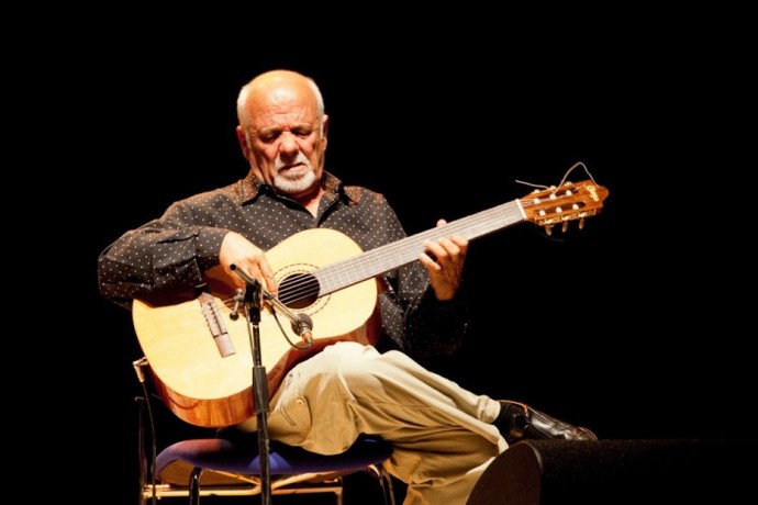 FolkClub, Torino: sab 19 ARMANDO CORSI e U. T. GANDHI