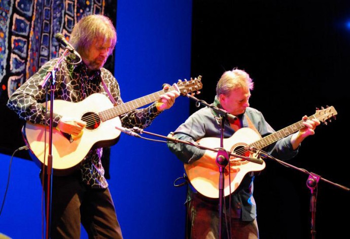 TONY MCMANUS (Scozia) & BEPPE GAMBETTA al Folk Club di Torino venerdì 20 novembre