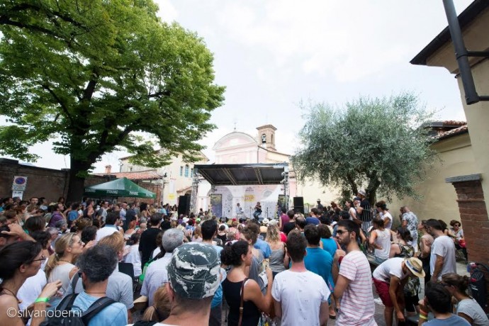 Si è concluso COLLISIONI 2015 'Messaggi In Bottiglia' (dal 17al 21 luglio 2015 a BArolo)