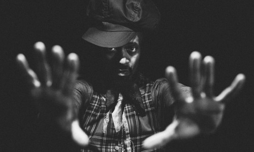 Fantastic Negrito presenta il remix di “Push Back” feat. Mistah F.A.B. e Zion I