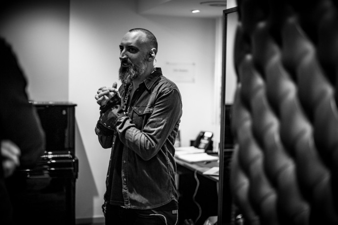 Il 10 marzo esce Sunday Night Blues Club, l'album blues di Fink. Video di Fink, 'Boneyard’ estratto dall’album