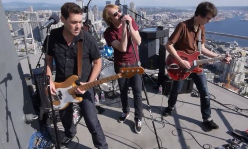 Video: Mudhoney performing live dallo Space Needle durante la Sub Pop Silver Jubilee Broadcast. 