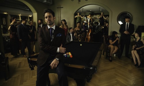 Barley Arts: Scott Bradlee’s Postmodern Jukebox in Italia a dicembre per due tappe del ‘Back In Black & White Tour’