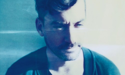 Bonobo, il nuovo singolo è 'Linked', da domani disponibile anche in vinile.