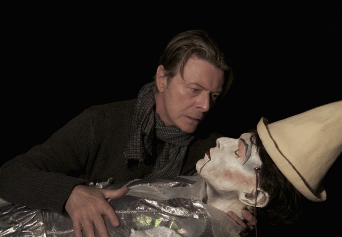 Guarda il video di David Bowie di “Love is Lost” (James Murphy remix)
