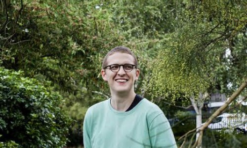 FLOATING POINTS arriva a Milano a Luglio