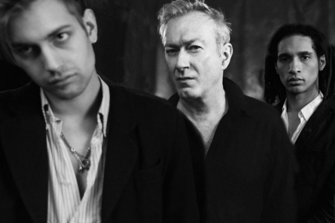 GANG OF FOUR: Data unica italiana allo Spazio 211 di Torino -  Video dei Gang Of Four, 'To Hell With Poverty' (TV Live)