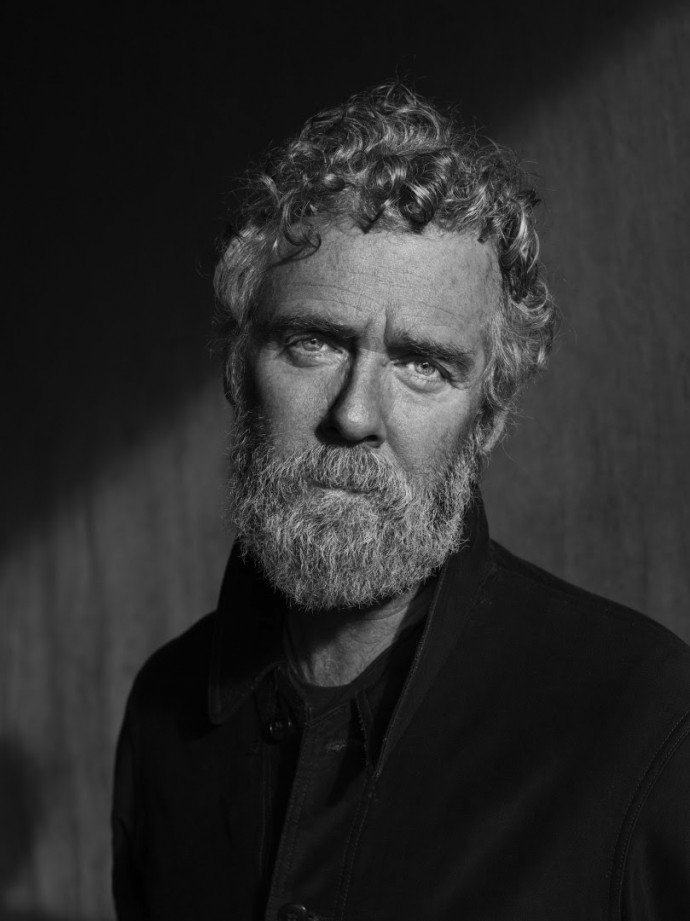 Glen Hansard: dopo il sold out di Milano, quattro nuove date in Italia nell’estate 2024: Bologna, Bari, Roma, Gardone Riviera