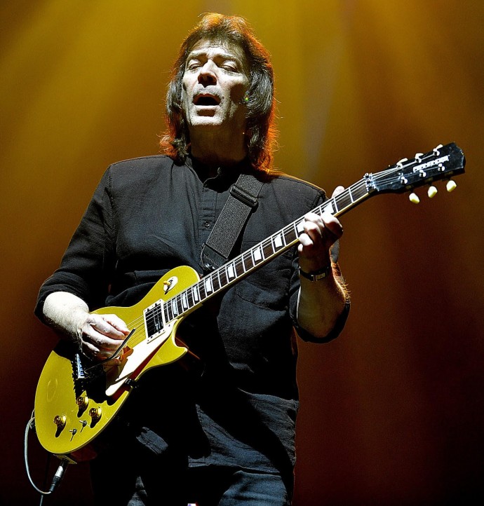 Teatro Colosseo Torino: stasera, martedì 15 novembre, arriva Steve Hackett