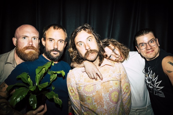 Idles - Dopo il sold out milanese si aggiungono due nuove date estive: 23.06 Sheerwood Festival e 29.06 Flowers Festival