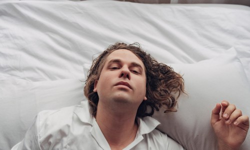 Kevin Morby annunciata una data in Italia!  Video di Kevin Morby, “No Halo” 