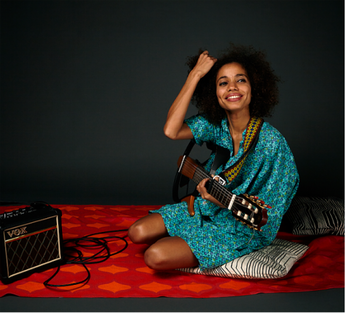 NNEKA nuovo singolo/video, “Book Of Job”, per la voce afro-soul-reggae in tour in italia a brevissimo: mar 21/7 Roma, mer 22/7 Sestri Levante (GE), gio 23/7 Merano (BZ)