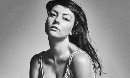 Angel Olsen - Due date in italia per la giovane regina dell'indie folk americano!