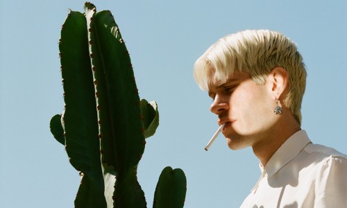 Porches - Due date ad Aprile in Italia per il progetto del newyorkese Aaron Maine! Il video di “Find Me”