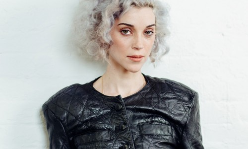 ST. VINCENT: video del concerto al Pitchfork Music Festival di Parigi. Il 16 e 17 novembre a Milano e Roma!!