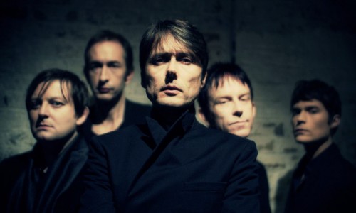 SUEDE:gran ritorno per i pionieri del brit-pop. A dieci anni di distanza, BRETT ANDERSON e soci in Italia per un unica data italiana