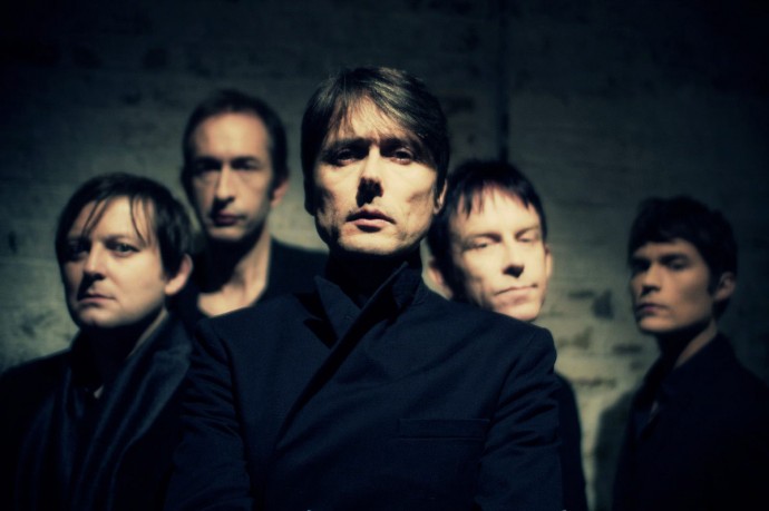 SUEDE:gran ritorno per i pionieri del brit-pop. A dieci anni di distanza, BRETT ANDERSON e soci in Italia per un unica data italiana