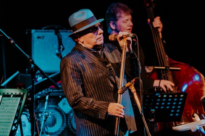 Van Morrison presenta il doppio singolo ”Up County Down”/“Where Have All The Rebels Gone?”